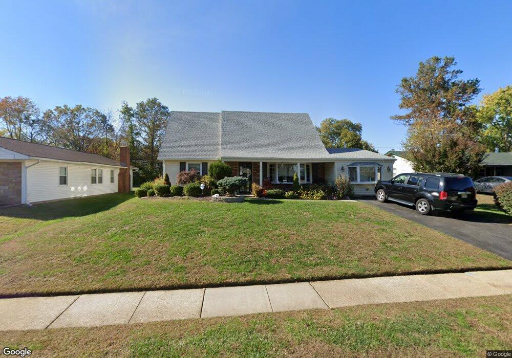 102 Edge Ln, Willingboro, NJ 08046 - photo 1