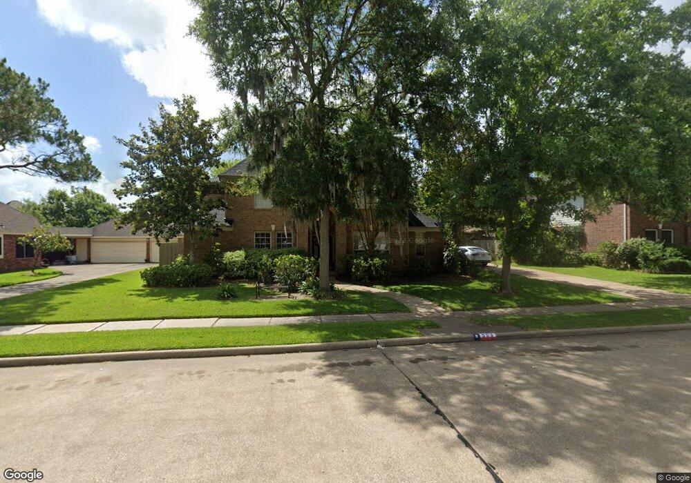 503 Eagle Lakes Dr, Friendswood, TX 77546 - photo 1