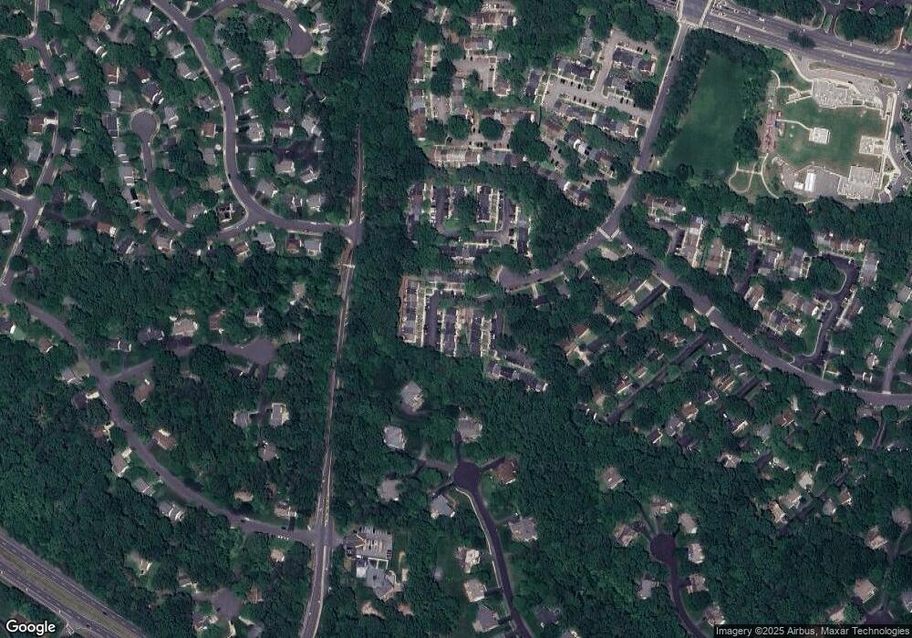 10327 Mockingbird Pond Ct, Burke, VA 22015 - photo 1