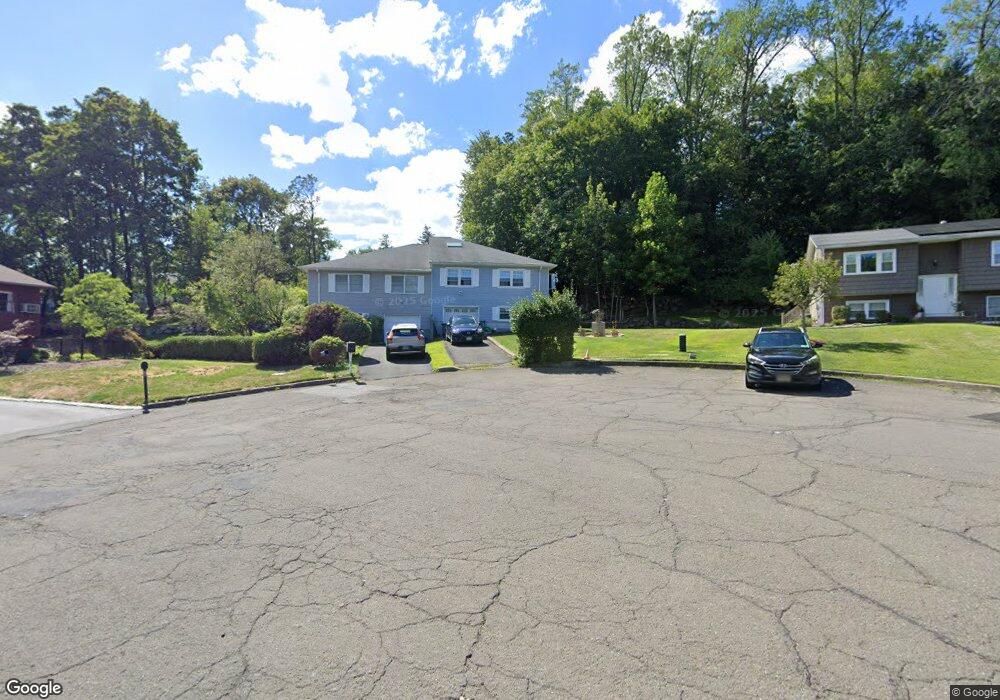 38 Sinclair Ct, Spring Valley, NY 10977 - photo 1