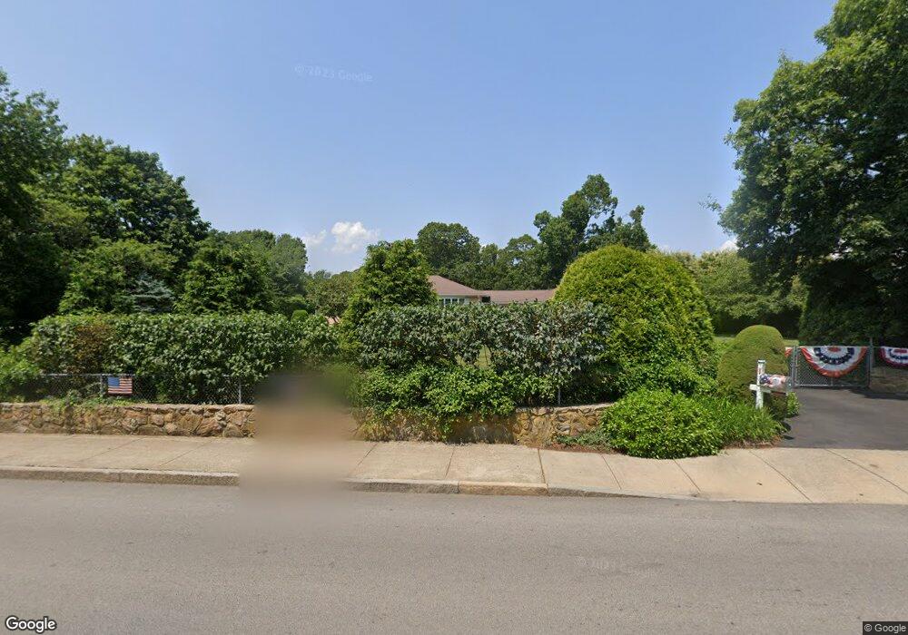 155 Sharp St, North Dartmouth, MA 02747 - photo 1