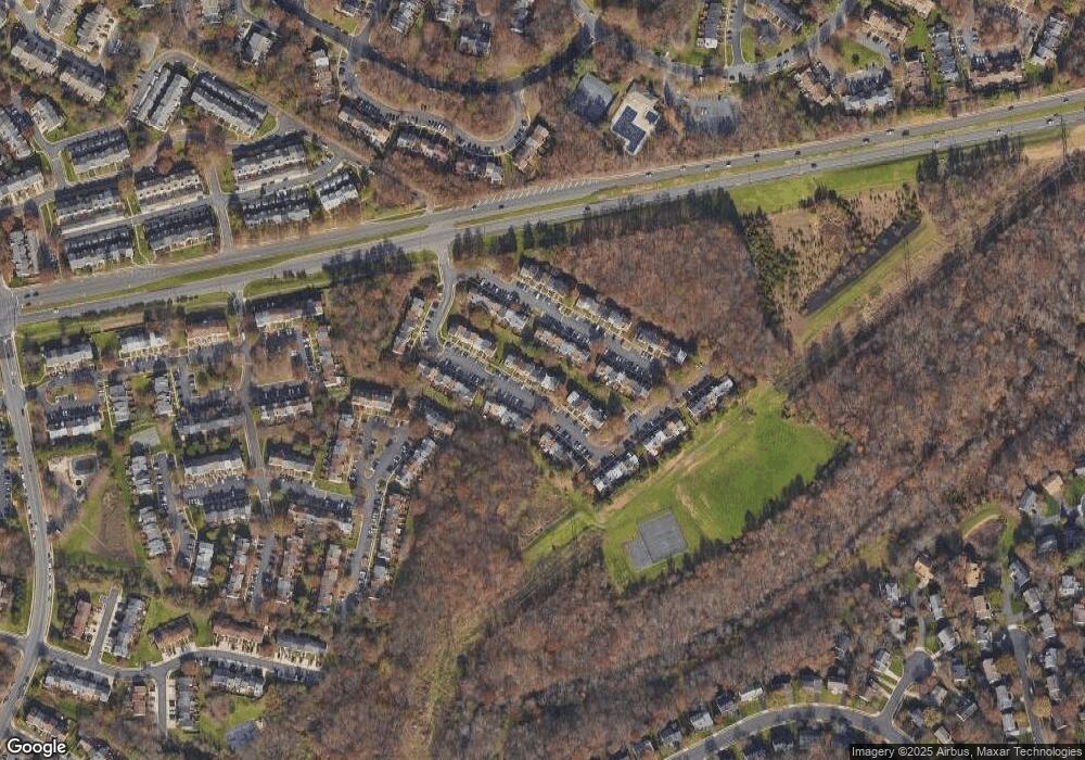 13858 Laura Ratcliff Ct, Centreville, VA 20121 - photo 1