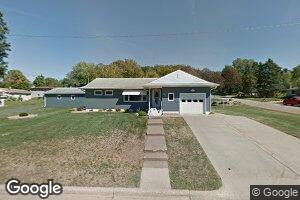 907 East Ave, Saint Charles, MN 55972