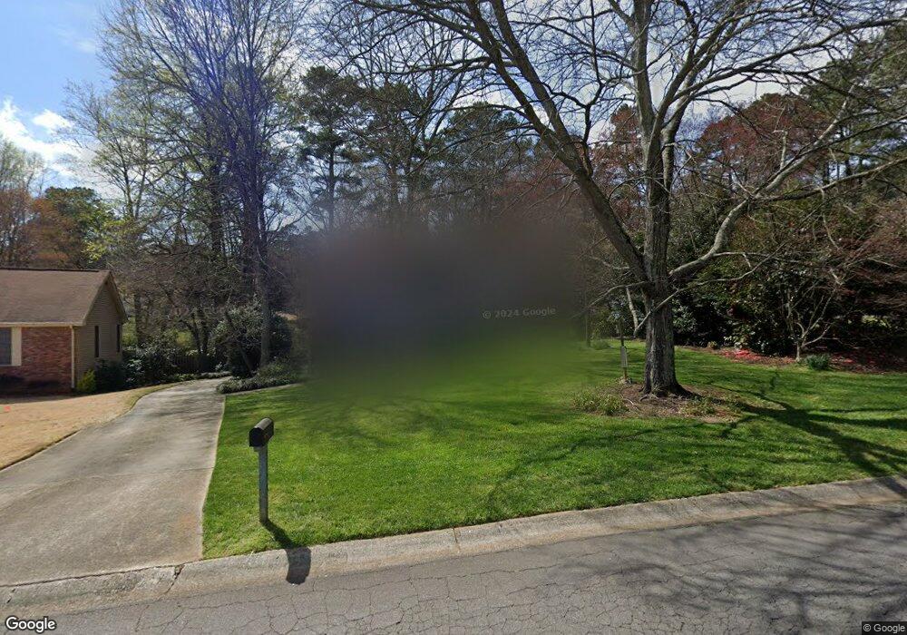 2198 Kinridge Rd, Marietta, GA 30062 - photo 1