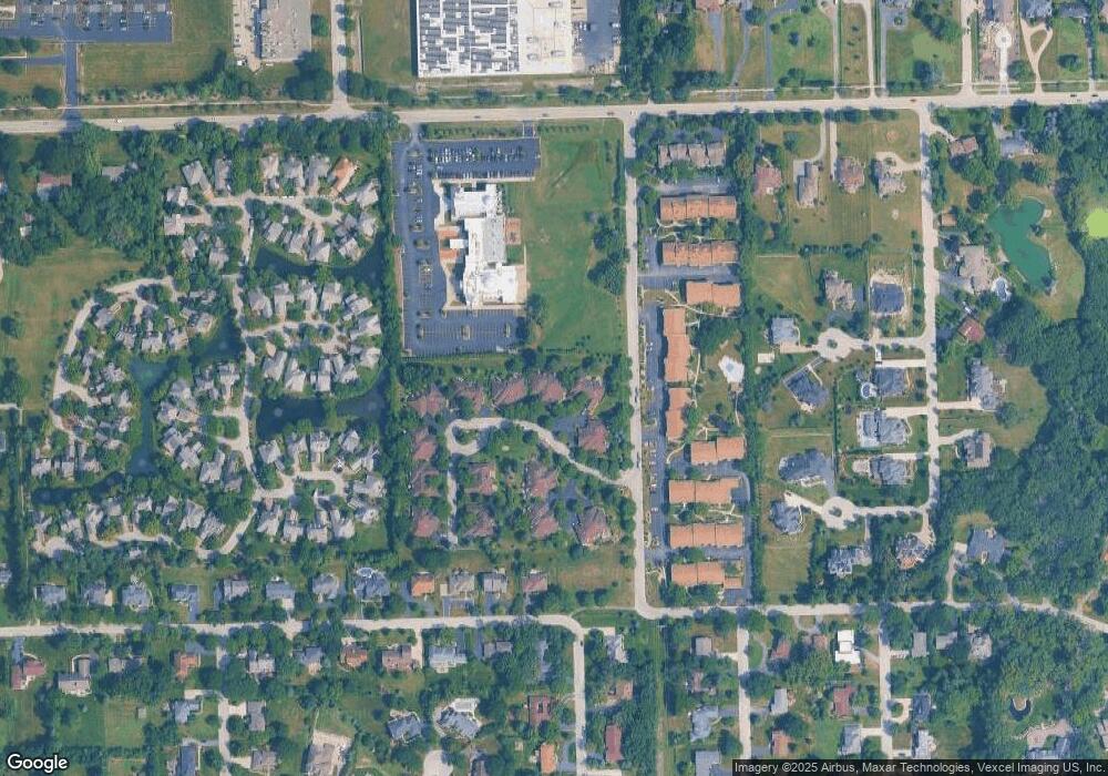 18 Pine Tree Ln, Burr Ridge, IL 60527 - photo 1