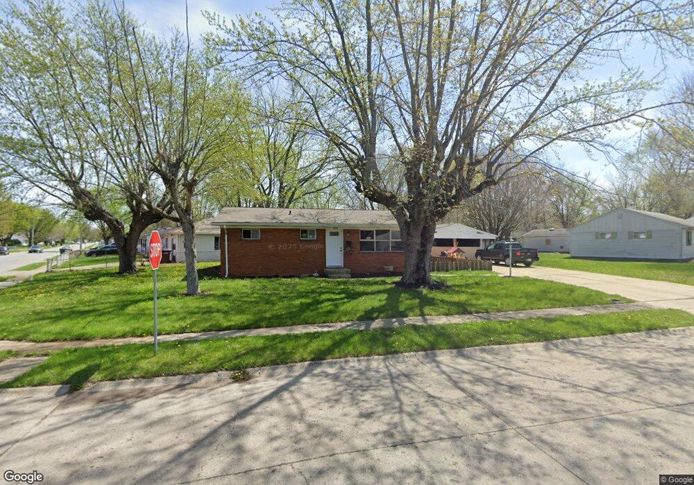 1810 Kerrwood Dr, Anderson, IN 46011 - photo 1