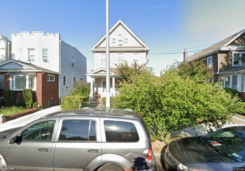 8759 110th St, Richmond Hill, NY 11418 - photo 1