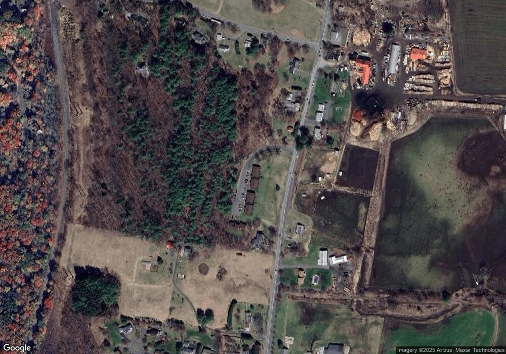 242 Northeast St unit 21, Amherst, MA 01002 - photo 1