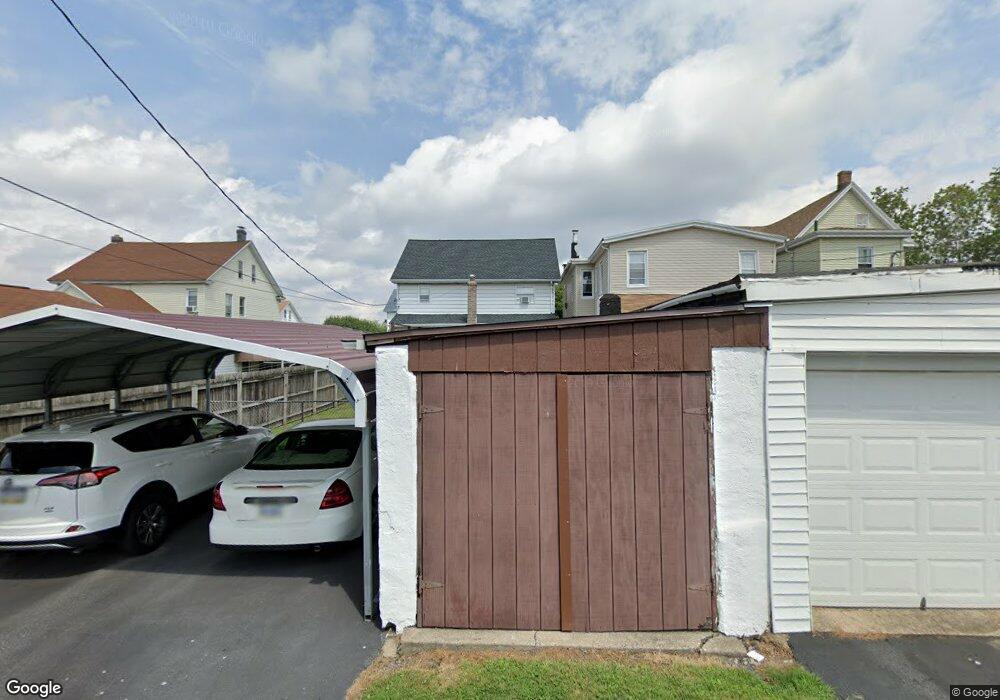 229 Carleton Ave, Hazleton, PA 18201 - photo 1