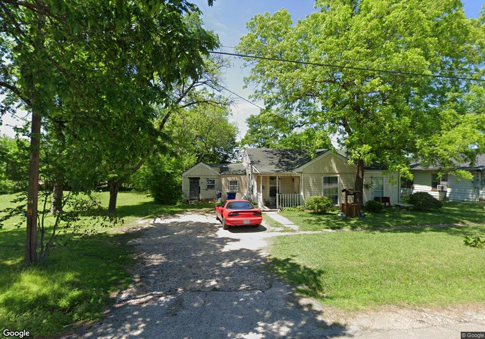 508 E Brown St, Ennis, TX 75119 - photo 1