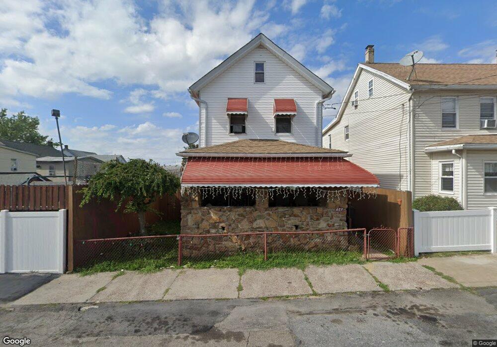 423 W 6th St, Hazleton, PA 18201 - photo 1