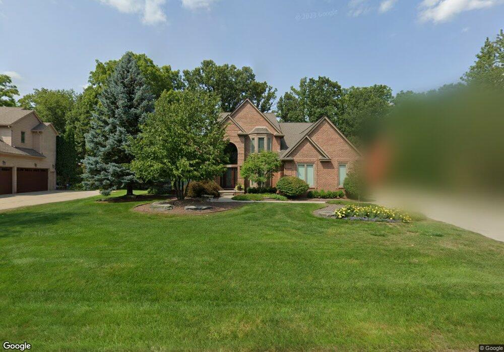 3672 Cedar Shake Dr, Rochester Hills, MI 48309 - photo 1