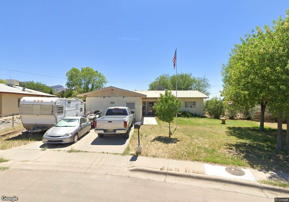 1718 Buena Vista Ct, Alamogordo, NM 88310 - photo 1