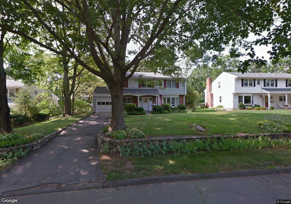 156 Little Hill Dr, Stamford, CT 06905 - photo 1