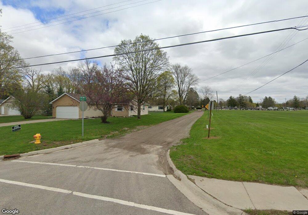 721 Pellet Ct, Flushing, MI 48433 - photo 1