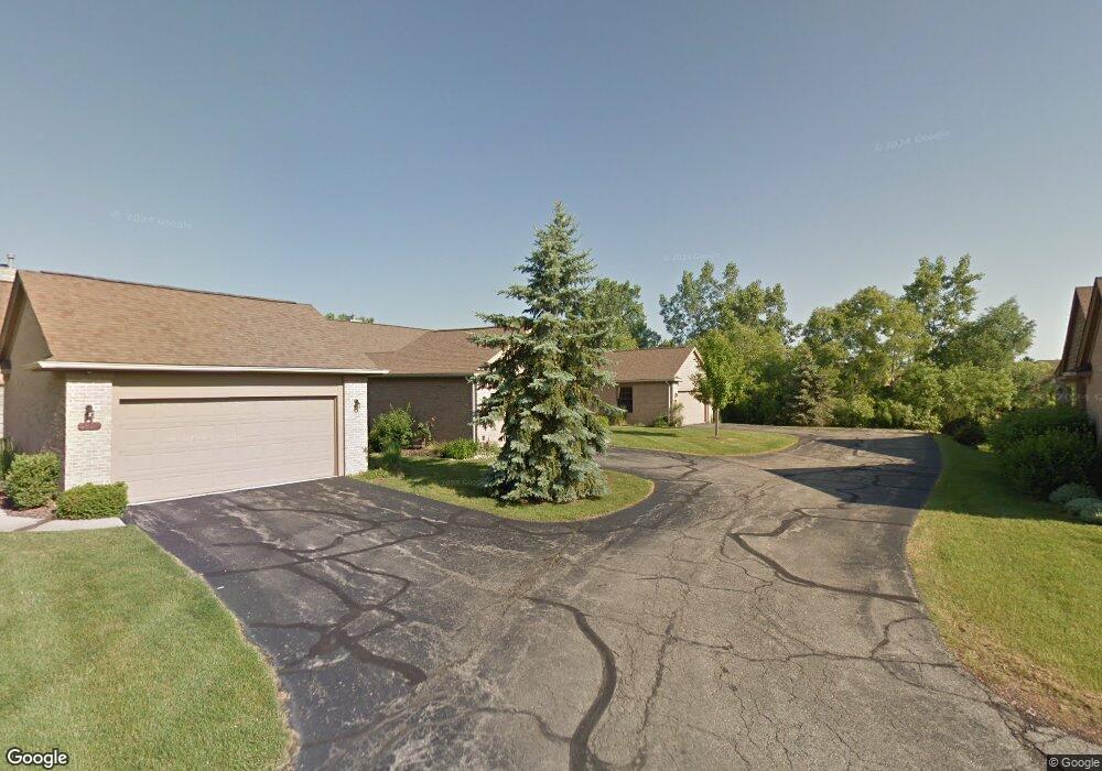 4850 Lone Oak Ct unit 13, Ann Arbor, MI 48108 - photo 1