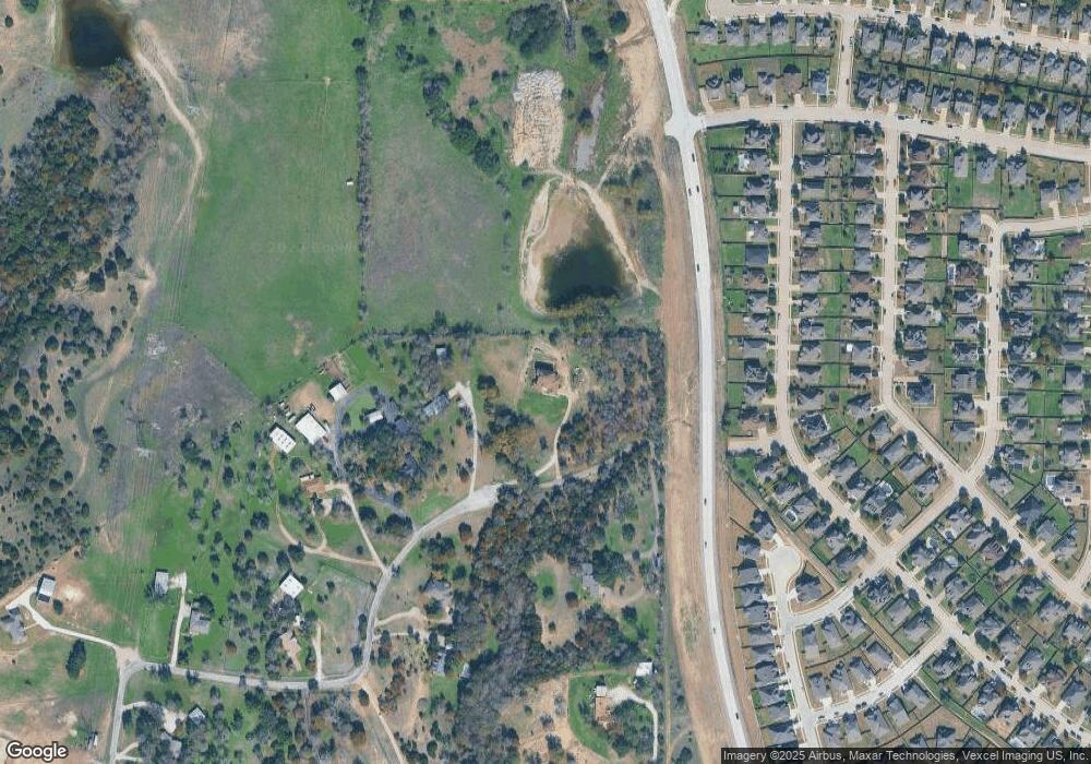 216 Woodcrest St, Weatherford, TX 76087 - photo 1