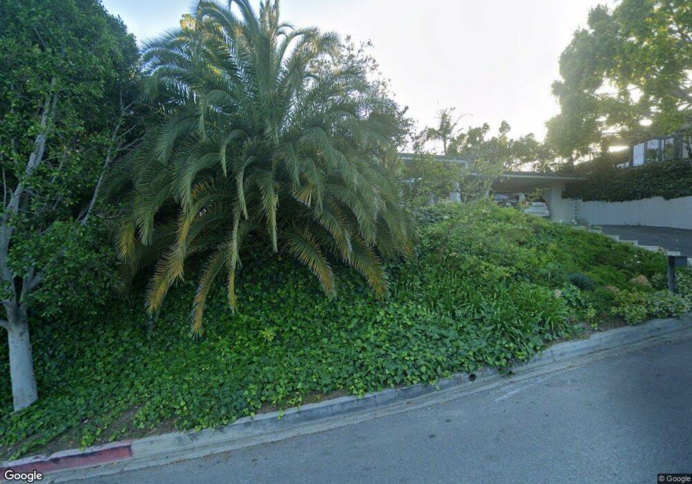 1339 Laurel Way, Beverly Hills, CA 90210 - photo 1