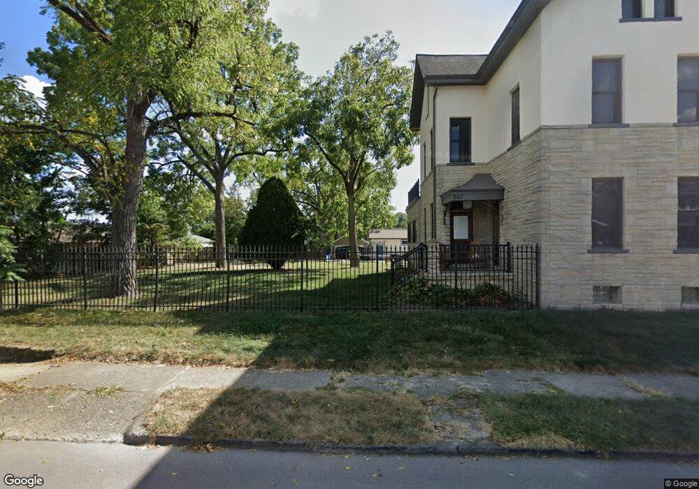 369 E Jenkins Ave, Columbus, OH 43207 - photo 1