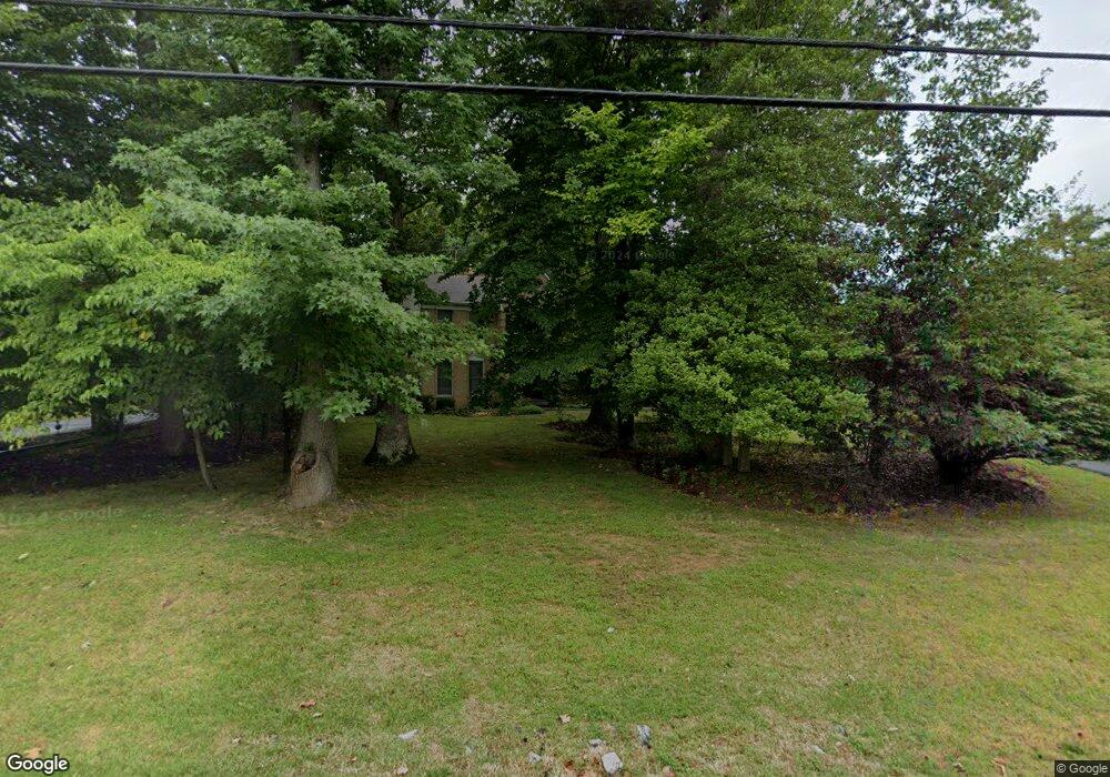 8851 Tuckerman Ln, Potomac, MD 20854 - photo 1