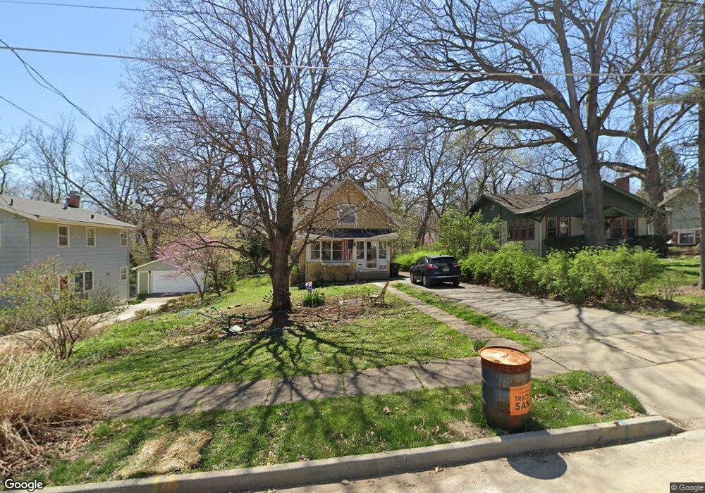 3814 Carpenter Ave, Des Moines, IA 50311 - photo 1