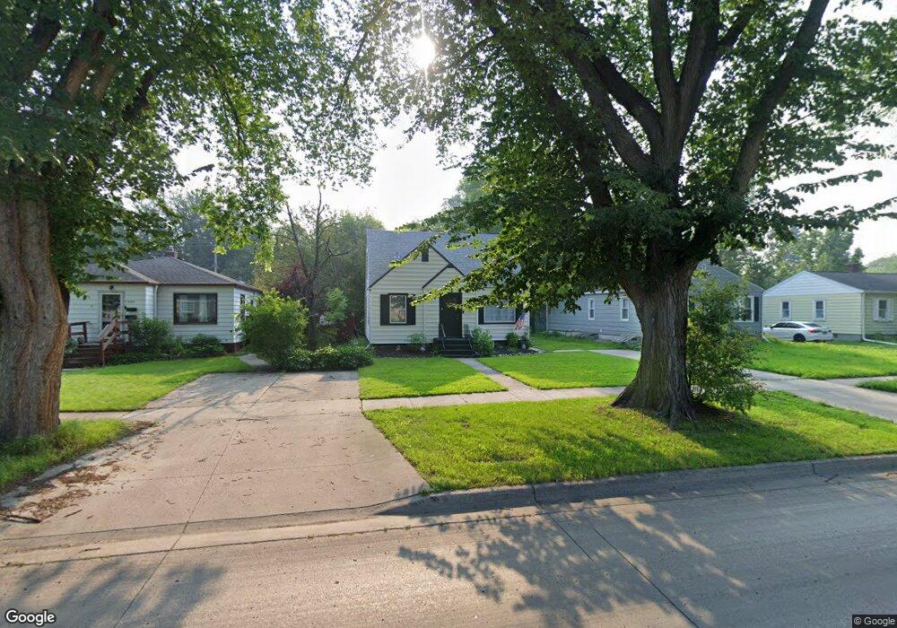 1525 10th St N, Fargo, ND 58102 - photo 1