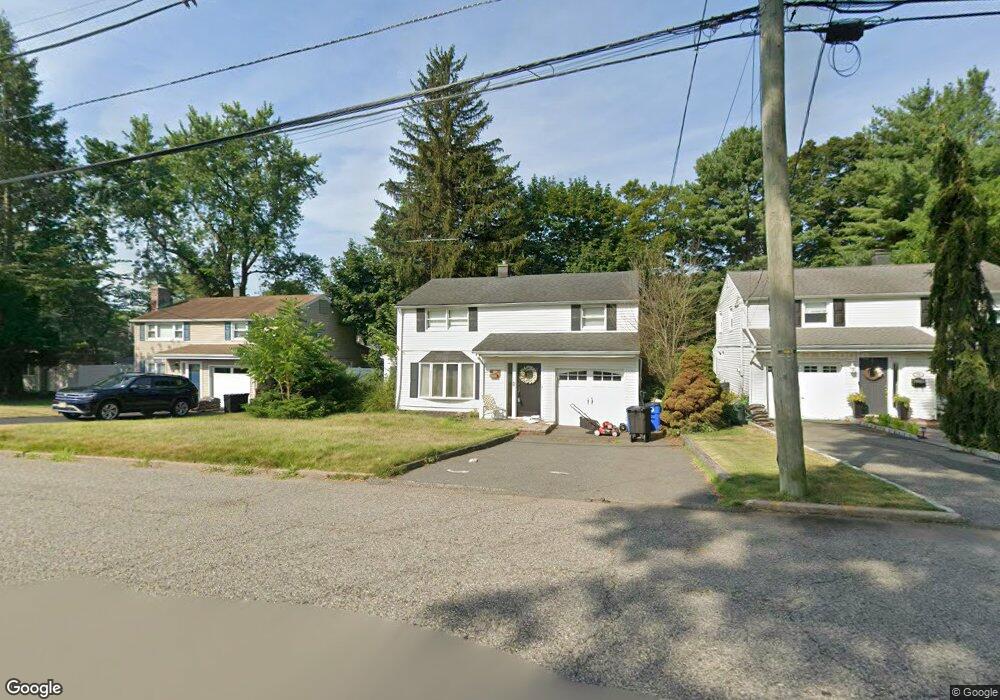 20 W Saddle River Rd, Waldwick, NJ 07463 - photo 1