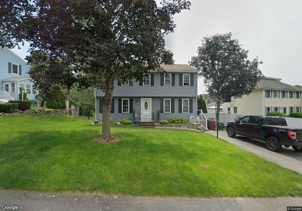 13 Leonard Cir, Lowell, MA 01854 - photo 1