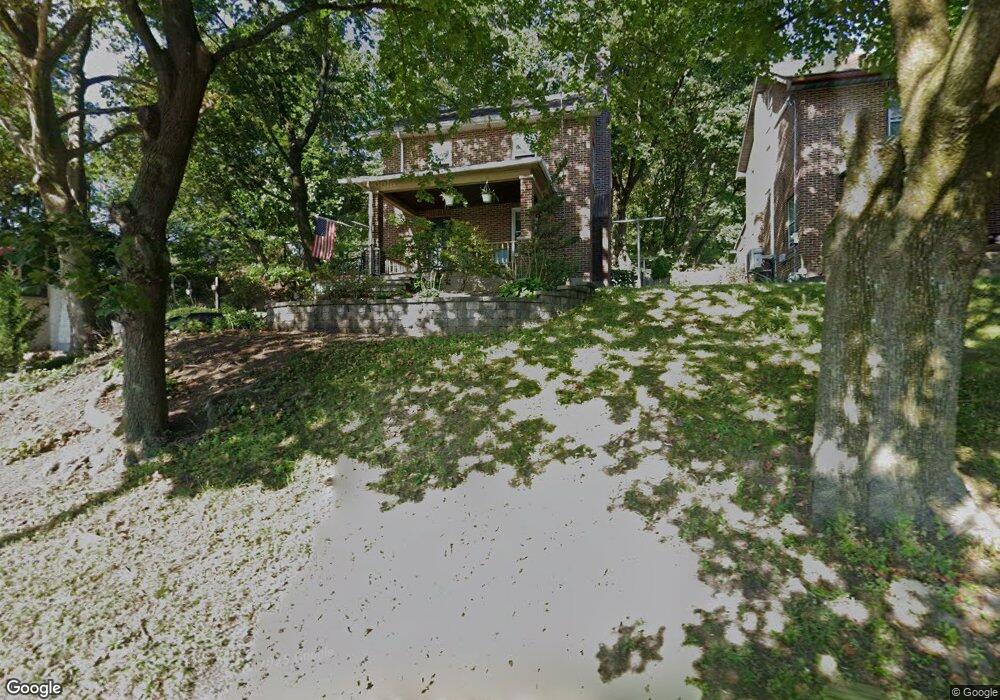 813 W Main St, Leesport, PA 19533 - photo 1