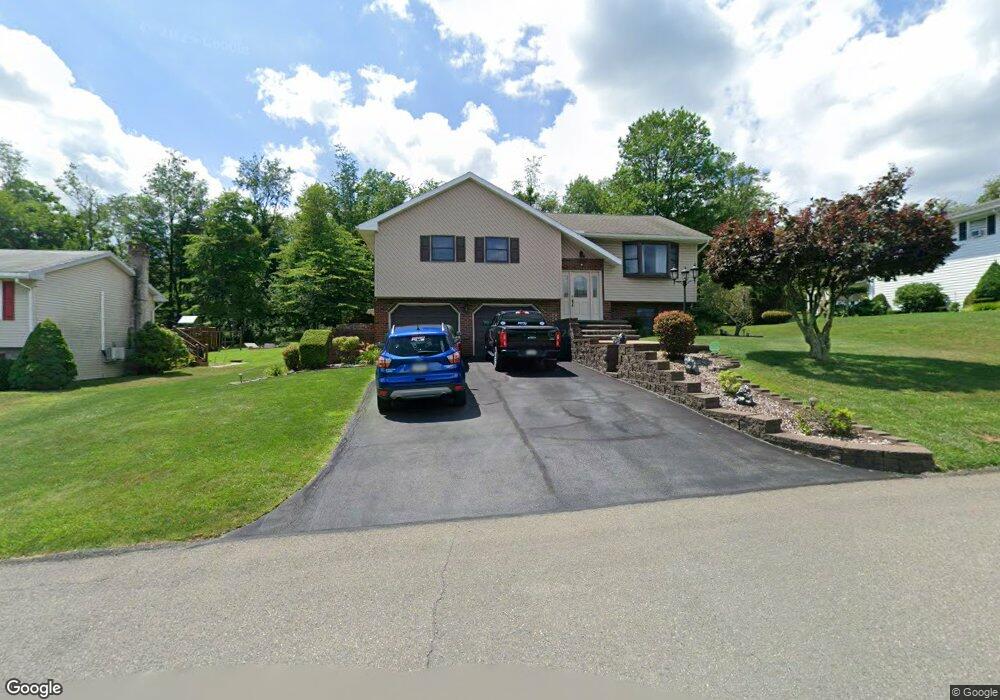 19 South St, Tamaqua, PA 18252 - photo 1