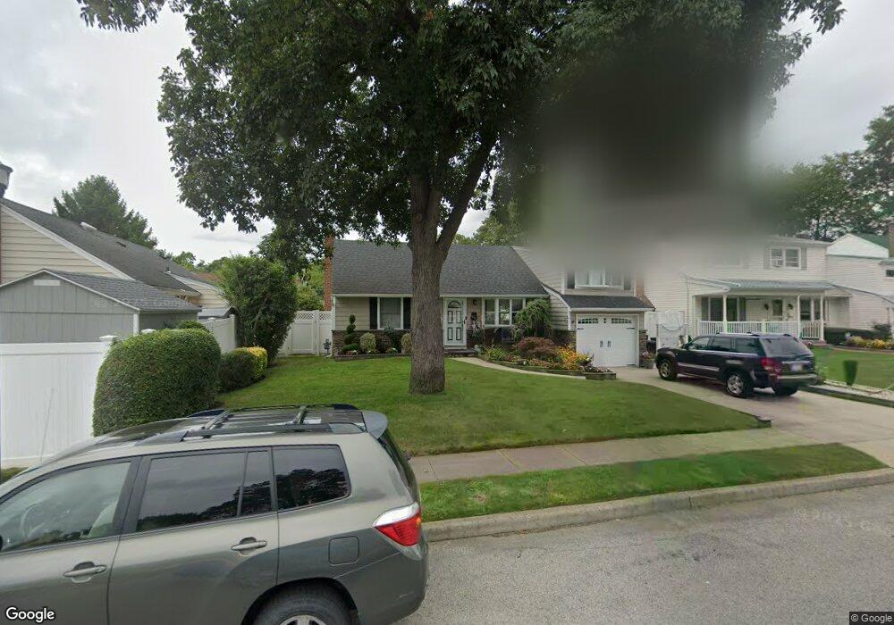 3857 Maplewood Dr, Seaford, NY 11783 - photo 1