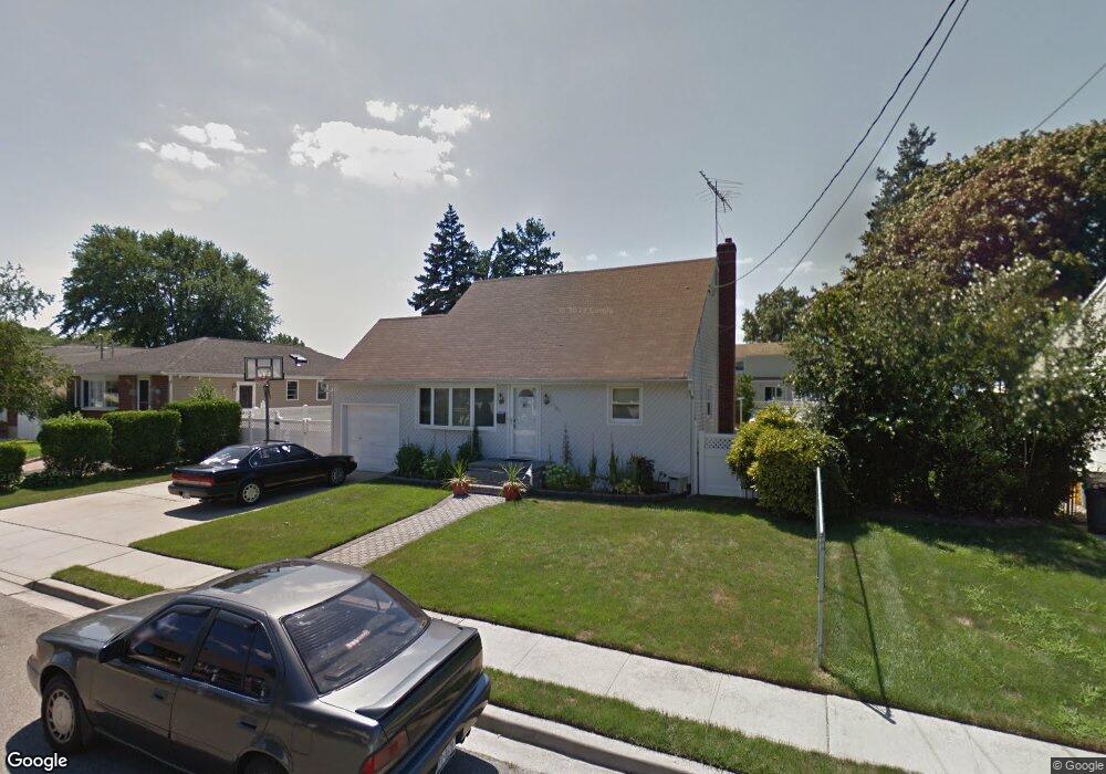 181 N 4th St, Bethpage, NY 11714 - photo 1