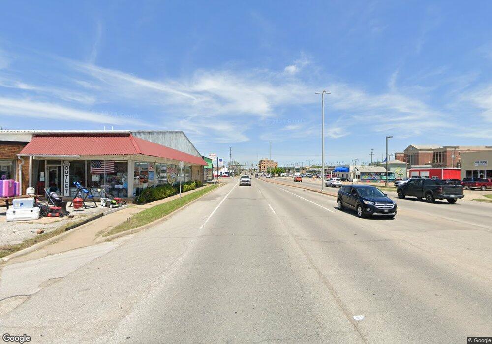 600 W Claremore St, Claremore, OK 74017 - photo 1