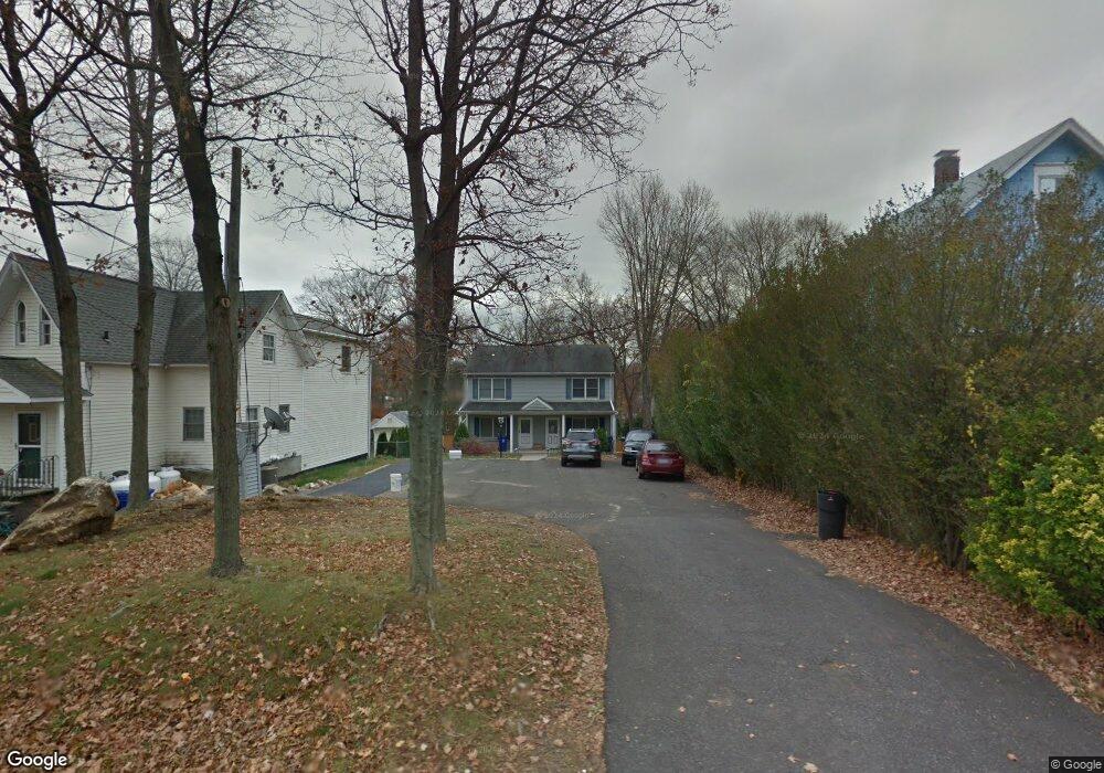 17 Nash Place unit RIGHT, Norwalk, CT 06854 - photo 1