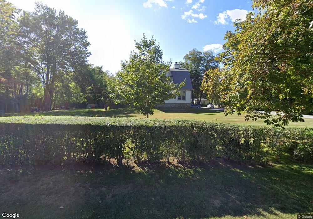 397 Gibbs Ave unit 6, Newport, RI 02840 - photo 1