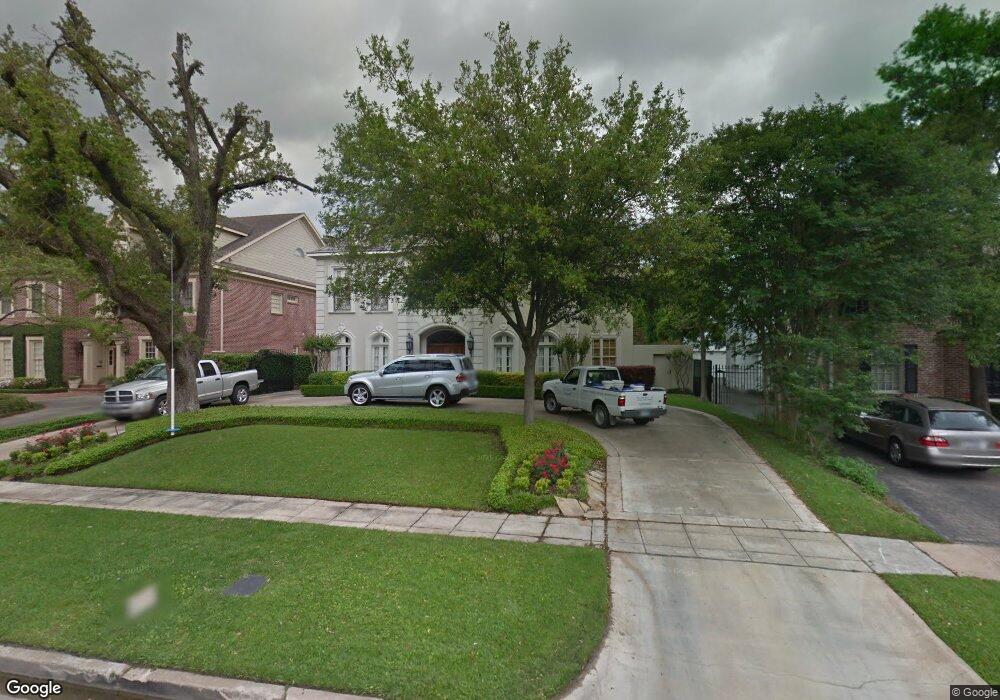 2140 Del Monte Dr, Houston, TX 77019 - photo 1