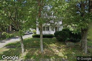 13 Maple St, Jermyn, PA 18433