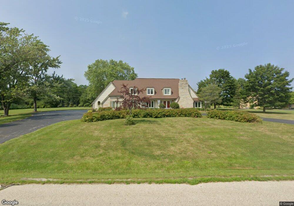 1200 W Heather Ln, Milwaukee, WI 53217 - photo 1