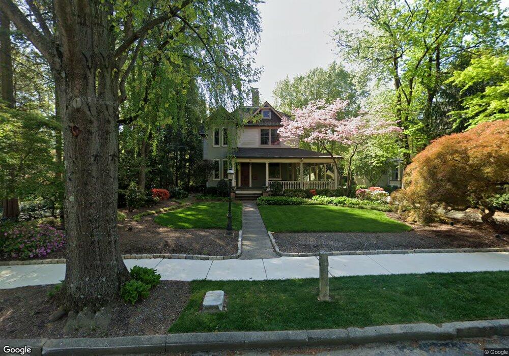 118 E Maple Ave, Moorestown, NJ 08057 - photo 1