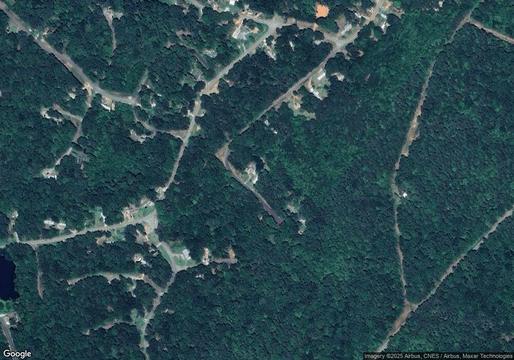 317 Oakwood Ln, Toccoa, GA 30577 - photo 1