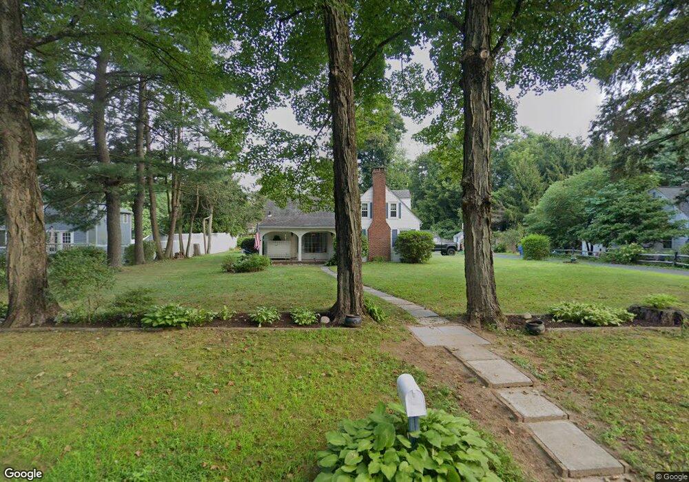 5 Woewassa Ln, Farmington, CT 06032 - photo 1