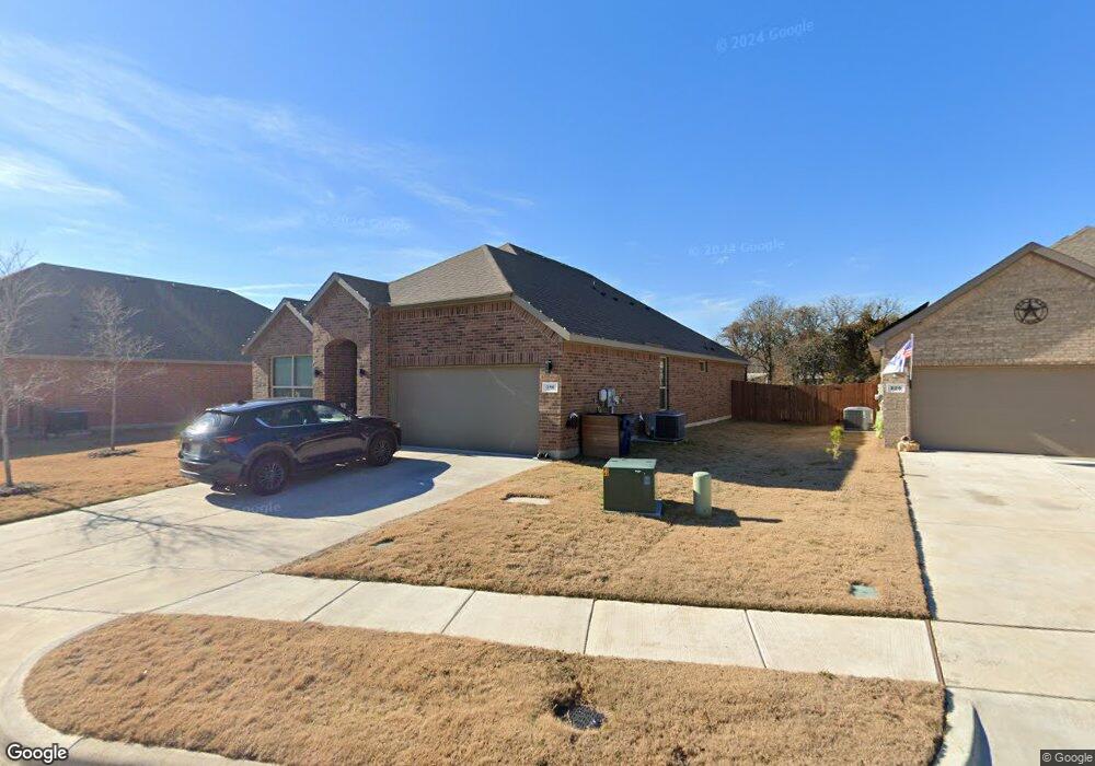 316 Smart Strike Ct, Granbury, TX 76049 - photo 1