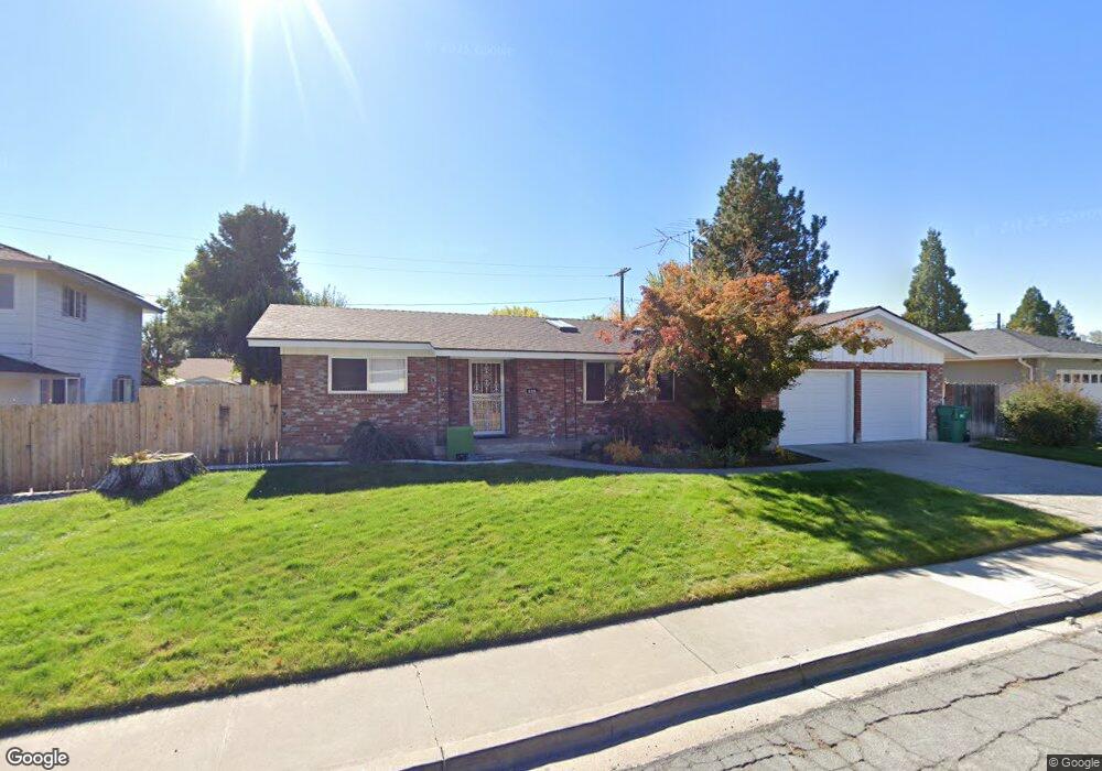 999 Arleen Way, Sparks, NV 89431 - photo 1