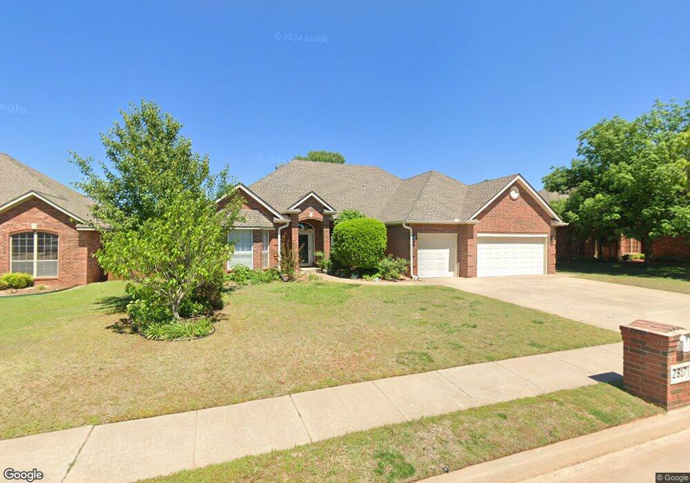2817 Overland Way, Edmond, OK 73012 - photo 1