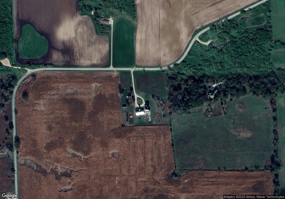 194 Tipperary Rd, Brooklyn, WI 53521 - photo 1