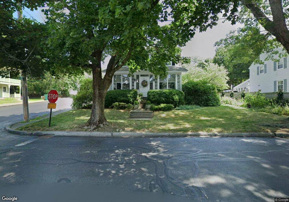 301 Beacon St, Lowell, MA 01850 - photo 1