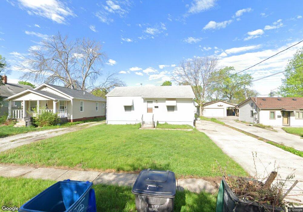 1908 E 27th St, Des Moines, IA 50317 - photo 1
