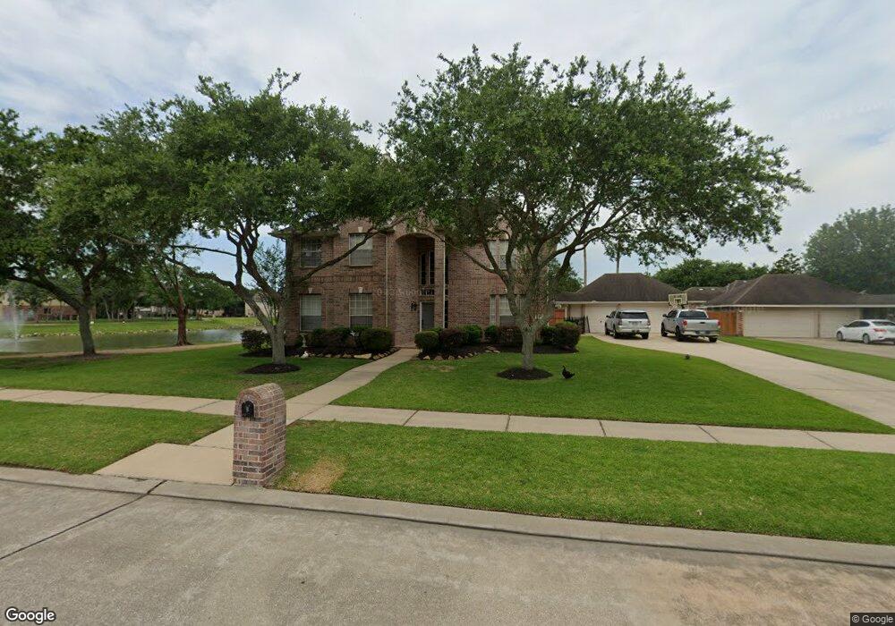 2836 Martina Dr, Friendswood, TX 77546 - photo 1