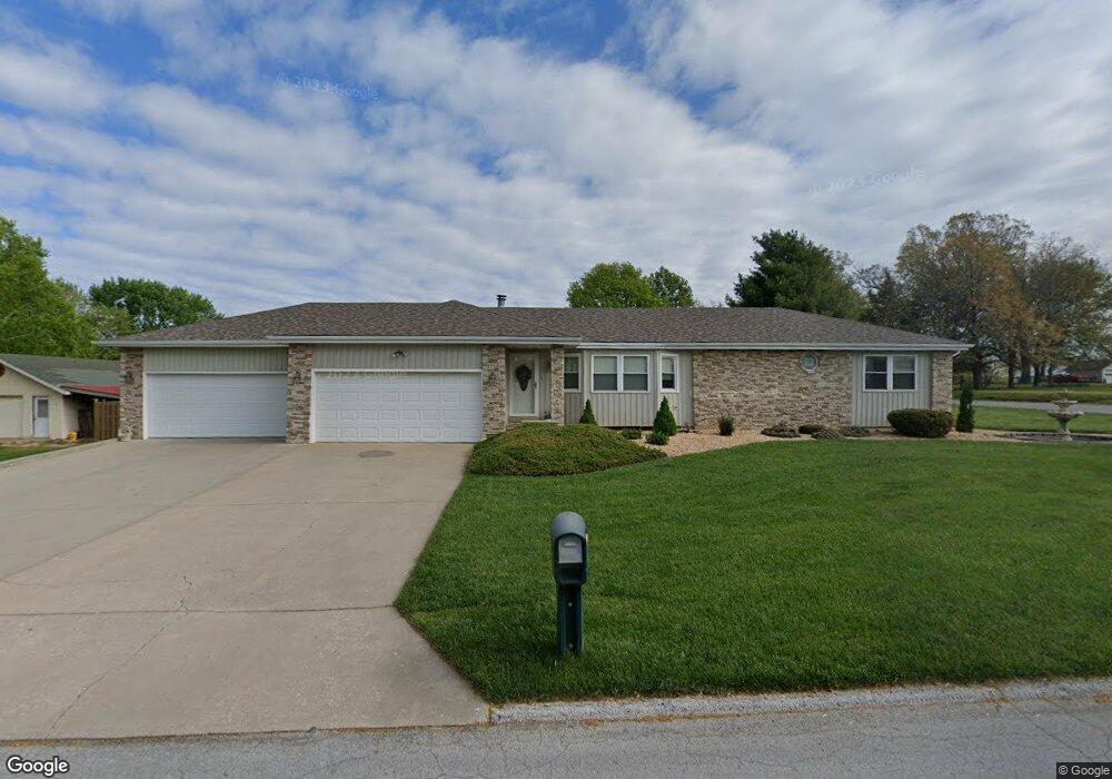 1109 W Sleepy Hollow Dr, Nixa, MO 65714 - photo 1