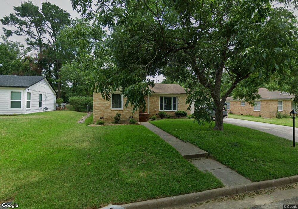 1206 S Azalea Dr, Tyler, TX 75701 - photo 1